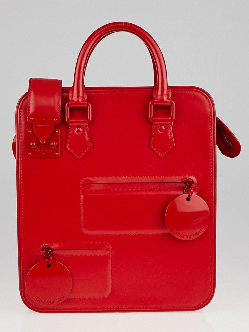 I CUT MY LV BAG OPEN?!  + Louis Vuitton Shoulder Strap Review