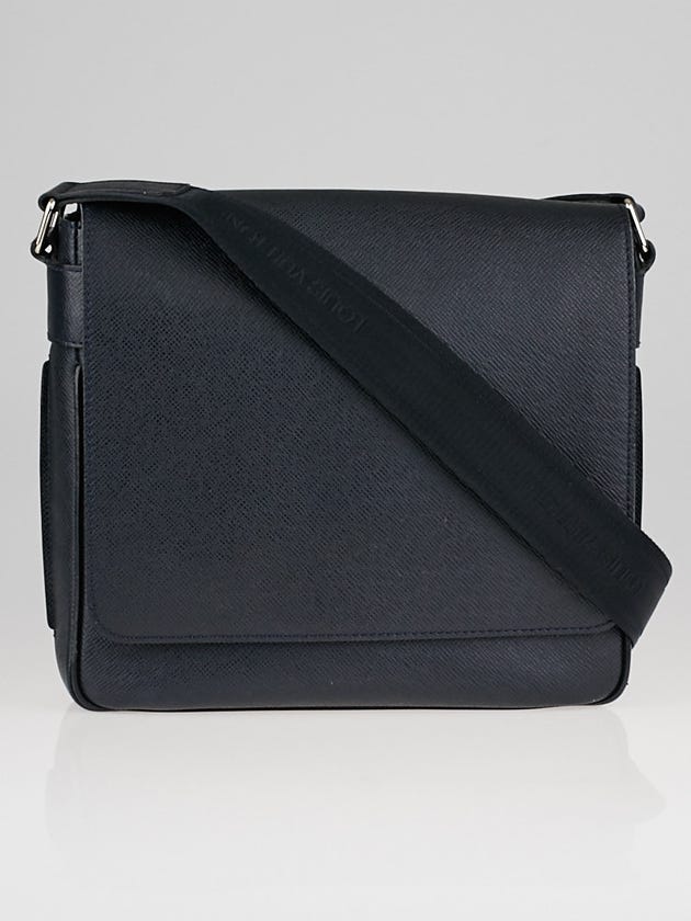 Louis Vuitton Black Taiga Leather Roman PM Messenger Bag