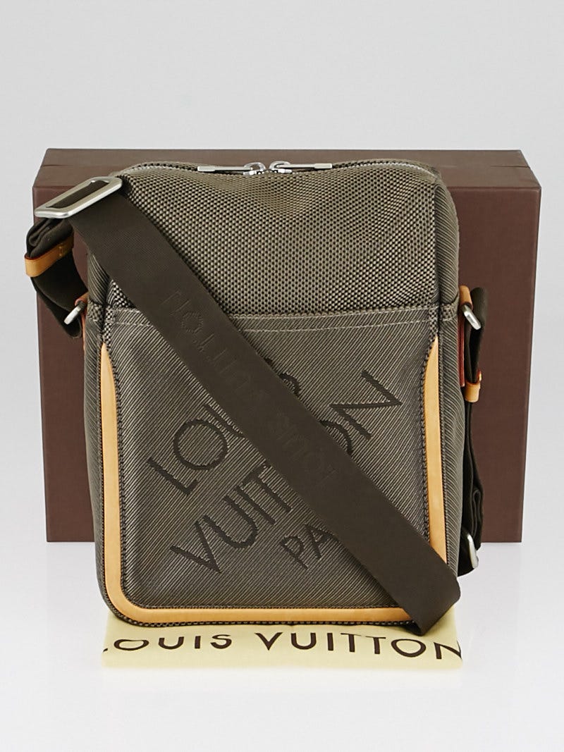 Louis Vuitton Terre Damier Geant Citadin Messenger Bag | Yoogi's