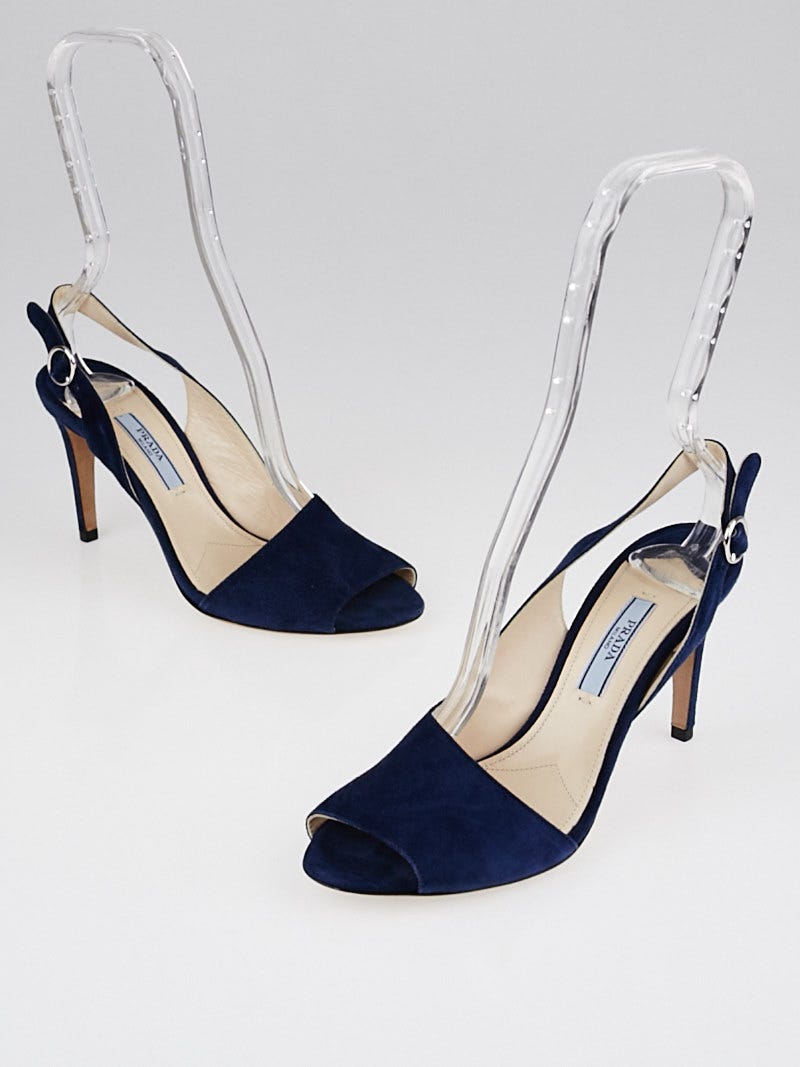 Navy blue sandals size new arrivals 5