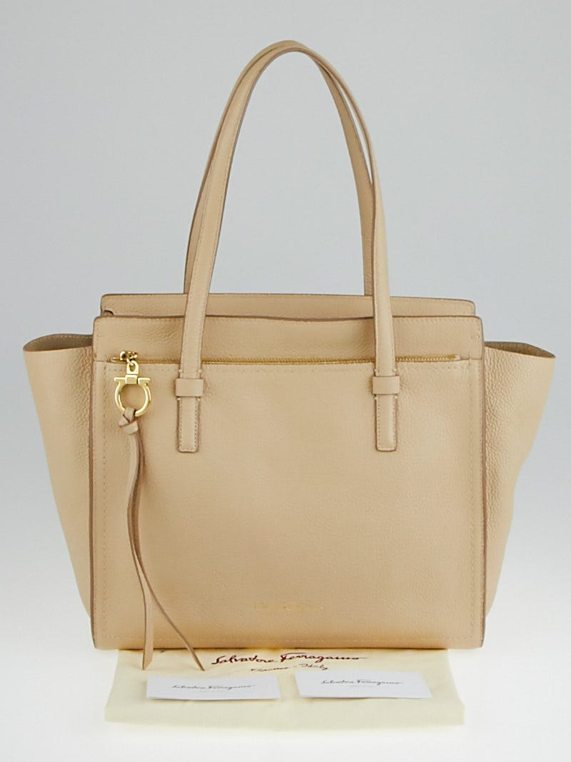 Salvatore Ferragamo New Bisque Pebbled Leather Amy Medium Tote Bag