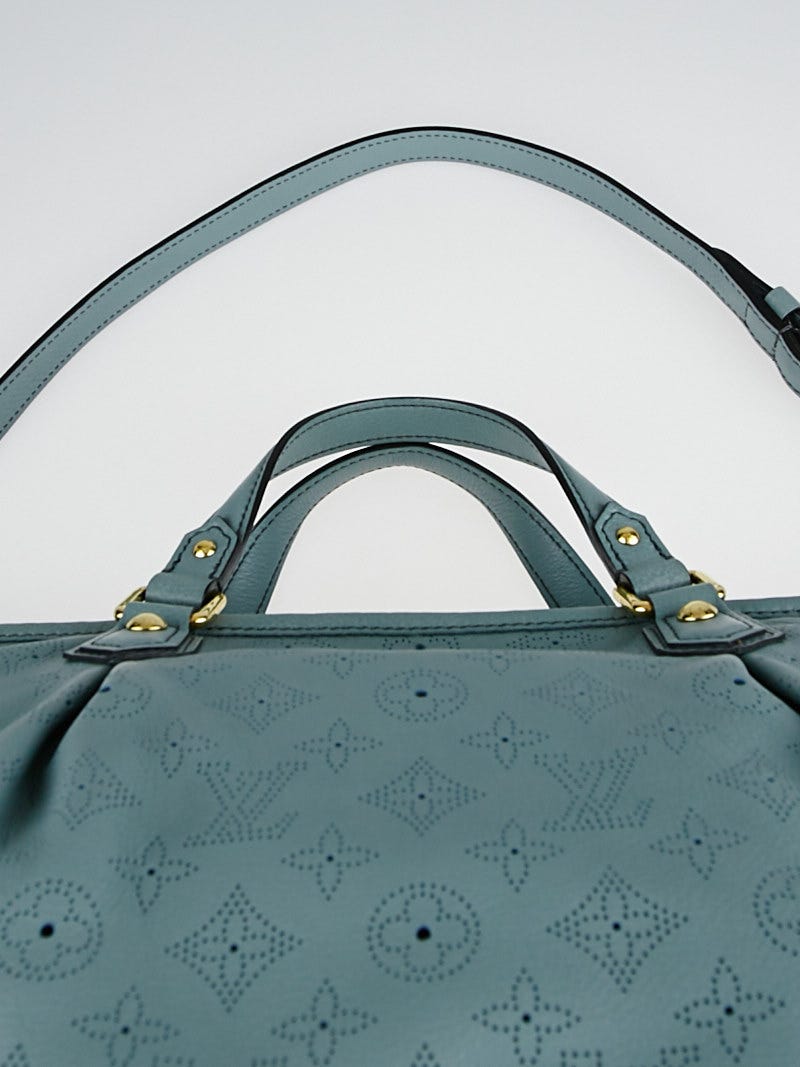 Louis Vuitton Ciel Monogram Mahina Leather Stellar PM Bag