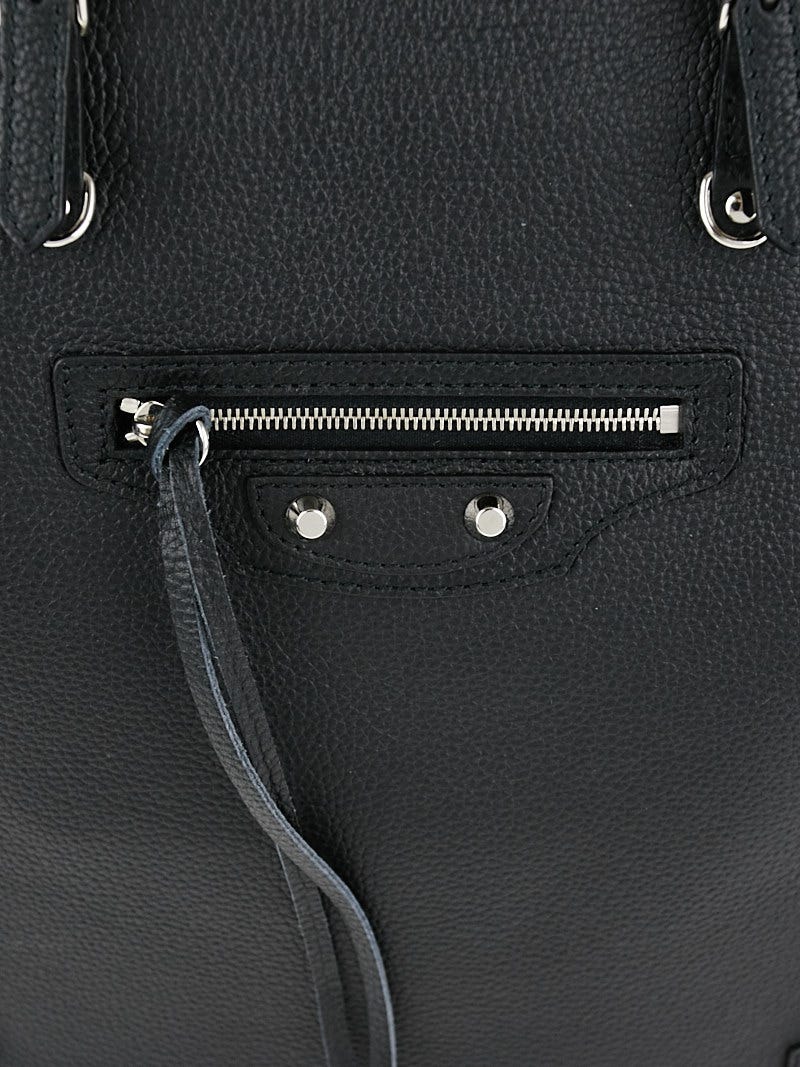 Balenciaga Black Mini Papier A4 Zip Around Leather Shoulder Bag in 2023