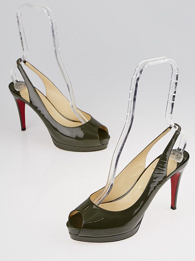 Christian Louboutin Grey Patent Leather Cathay 100 Pumps Size 7.5/38
