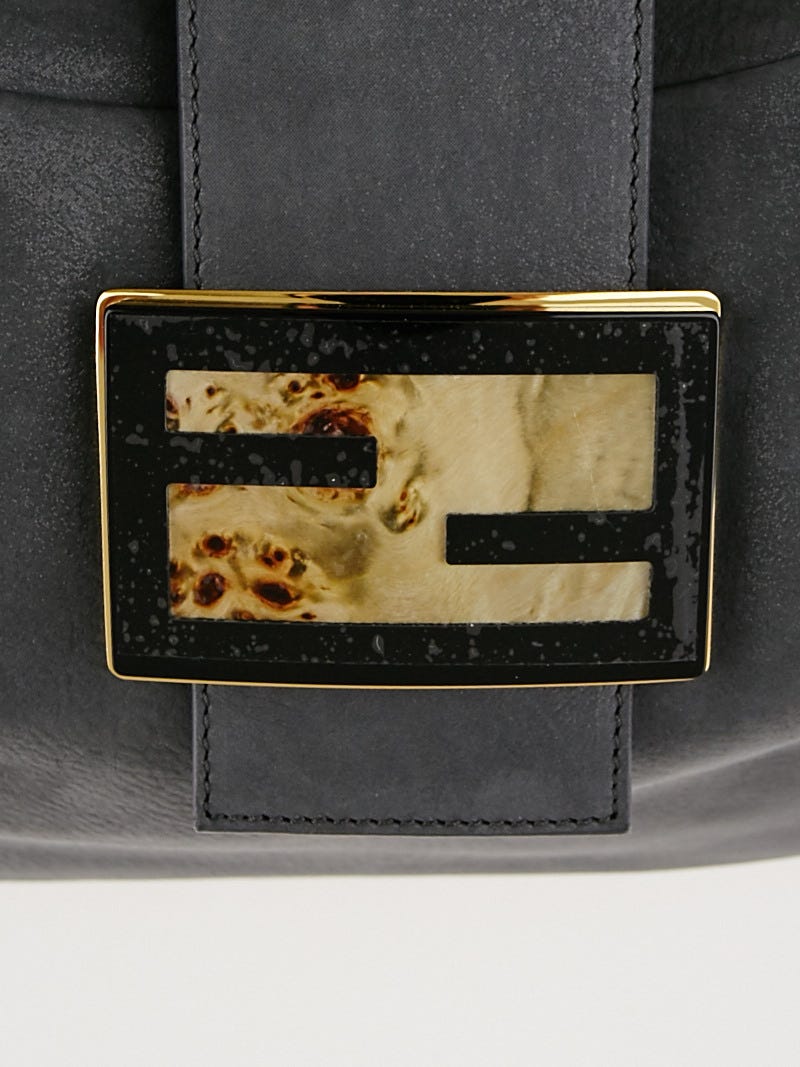 FENDI36ボトムス Fendi Simply Medium Crossbody Bag | italist