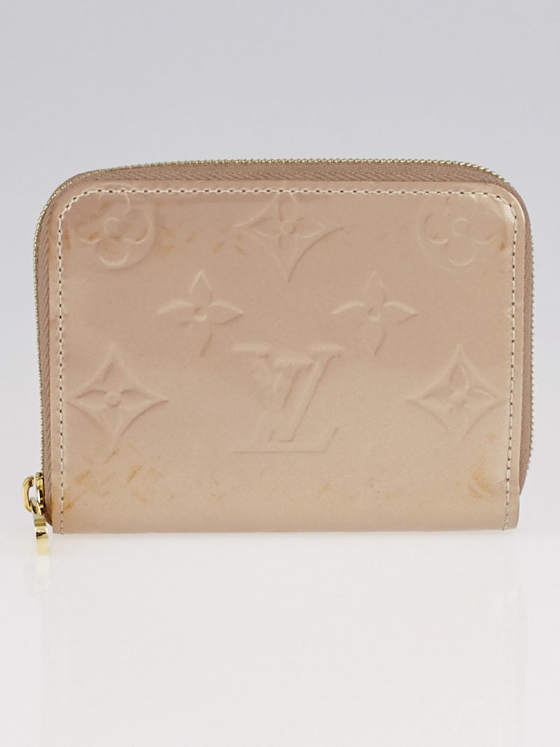 Louis Vuitton Beige Poudre Monogram Vernis Zippy Wallet