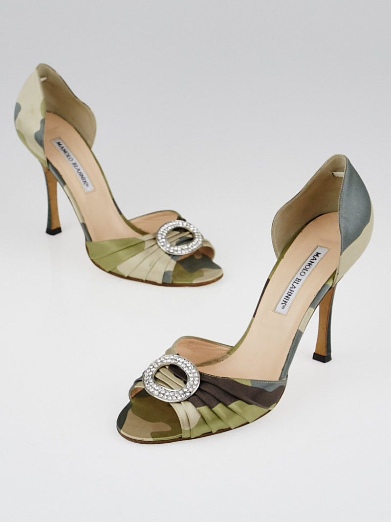 Camo sales print heels