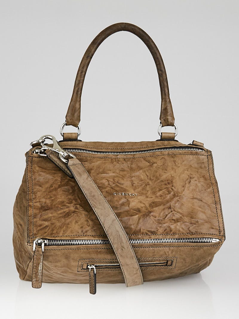 GIVENCHYバック Givenchy G-Trail Crossbody Bag in Black | FWRD
