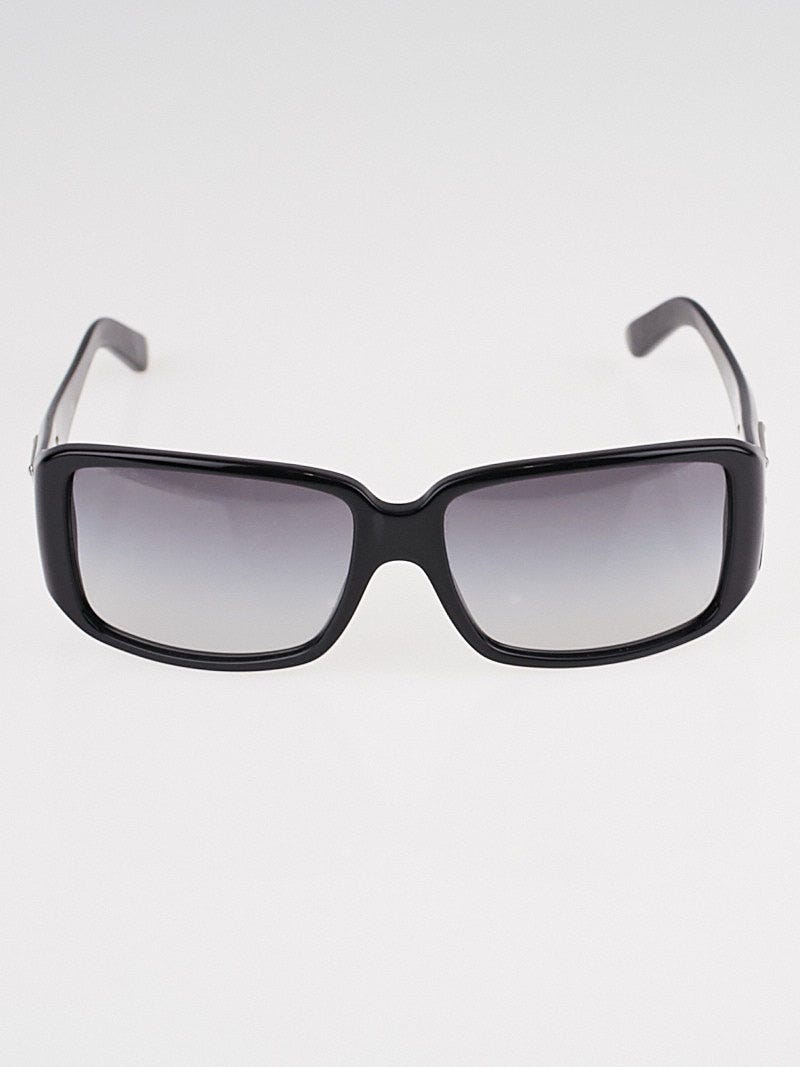 Prada Black Acetate Frame Gradient Tint Sunglasses SPR16L