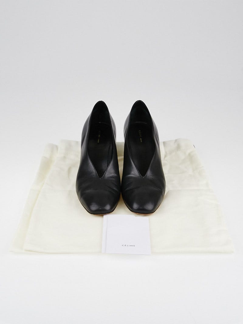 Celine Black Leather V Neck Pumps Size 9/39.5 | Yoogi's Closet