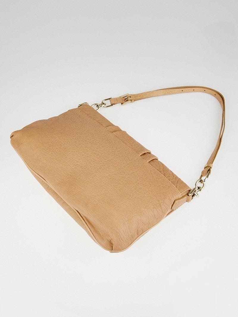 【最安値】ITTI MICHELLE HINELI FLAPSAGEMONO Fendi Beige Leather Large Mia Flap Bag 8BT163 | Yoogi's Closet