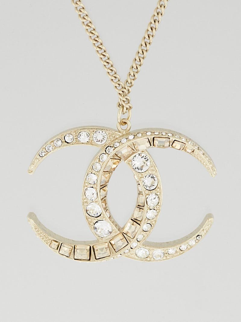 chanel moon necklace