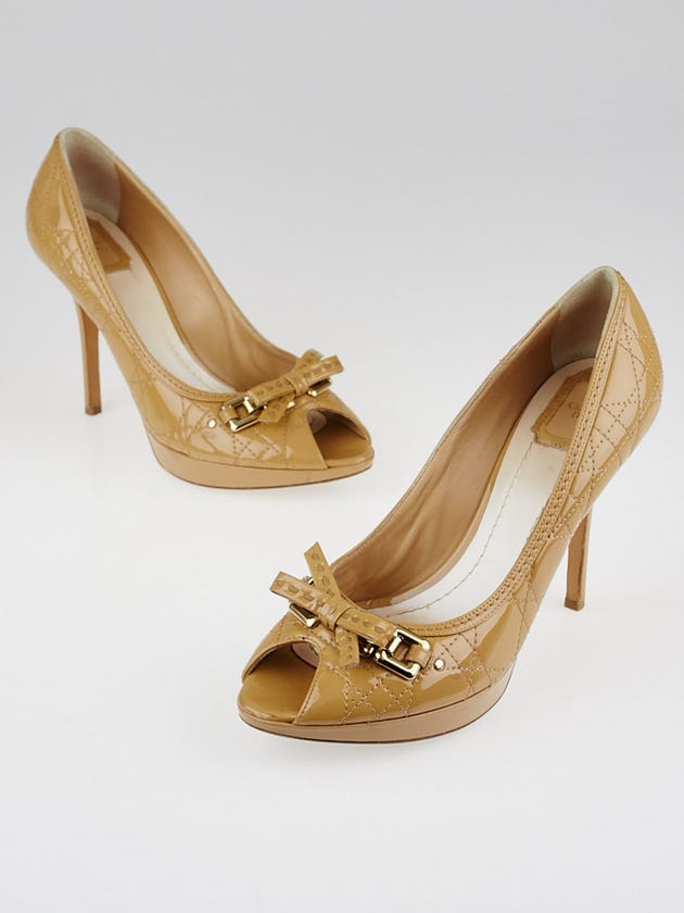 Christian Dior Beige Cannage Quilted Patent Leather Peep Toe Bow Pumps Size 10.5/41