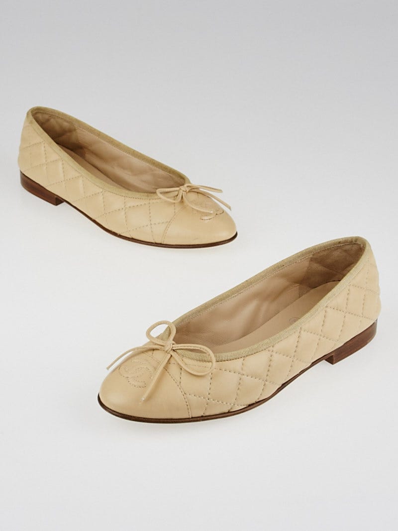 Chanel Beige Quilted Leather CC Ballet Flats Size /35 - Yoogi's Closet