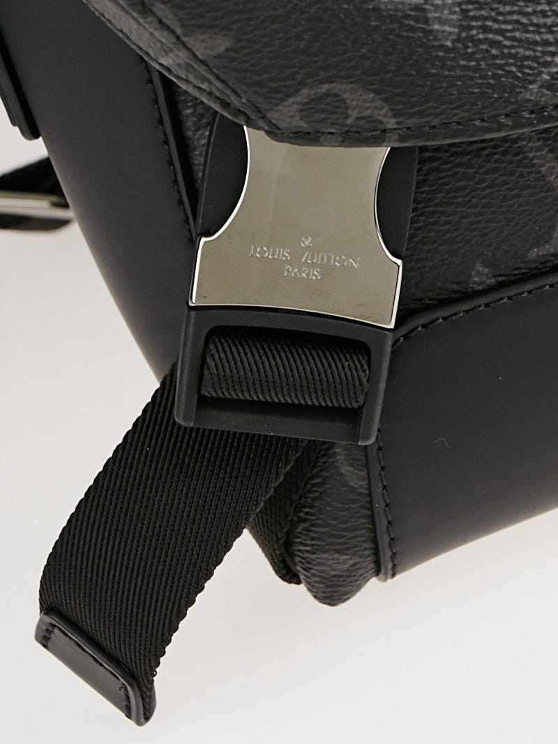 Louis Vuitton 2016 Messenger Voyage PM Shoulder Bag - Farfetch