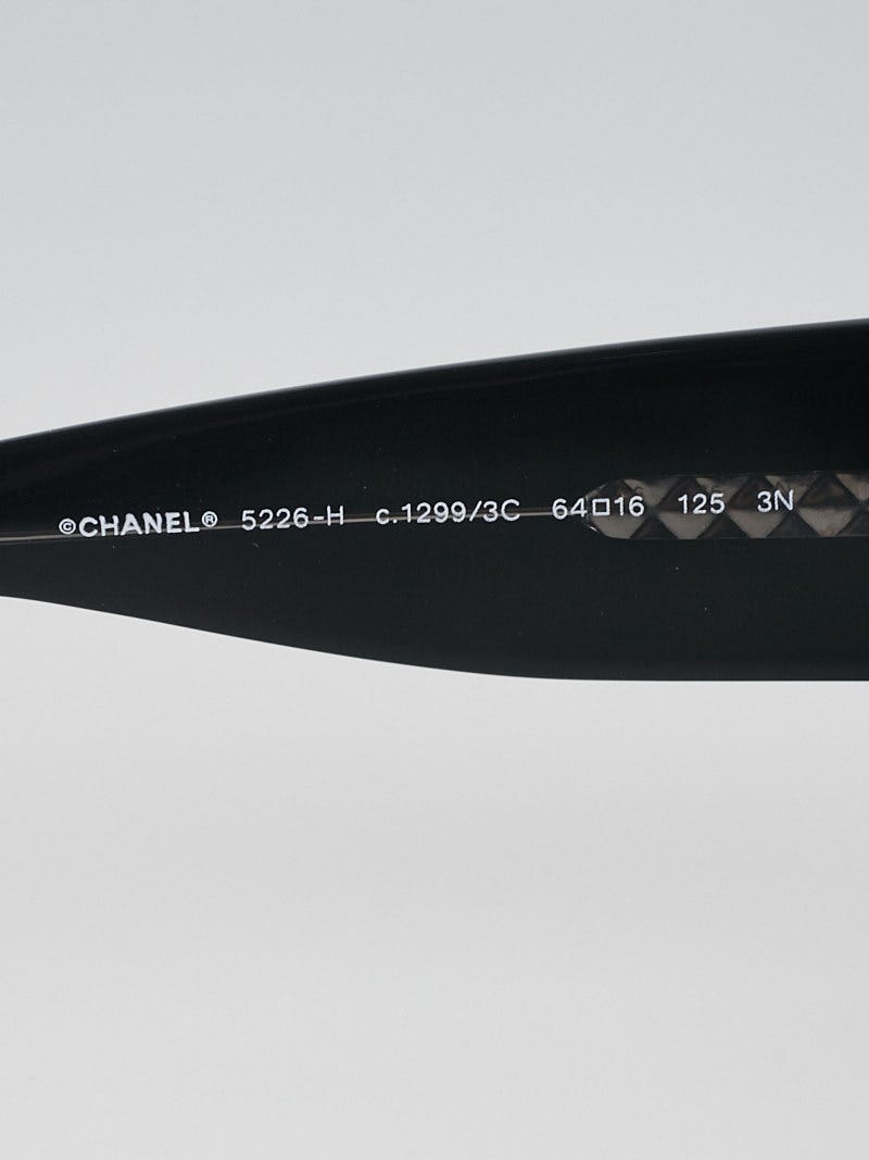 Chanel Black Frame Gradient Tint CC Logo Sunglasses-5226-H - Yoogi's Closet