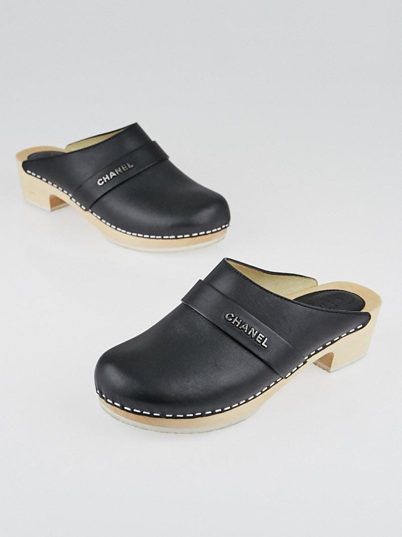 Chanel Black Leather Wooden Clogs Size /36 - Yoogi's Closet