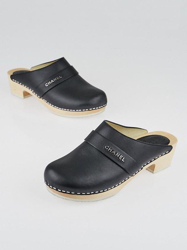 Chanel Black Leather Wooden Clogs Size 5.5/36