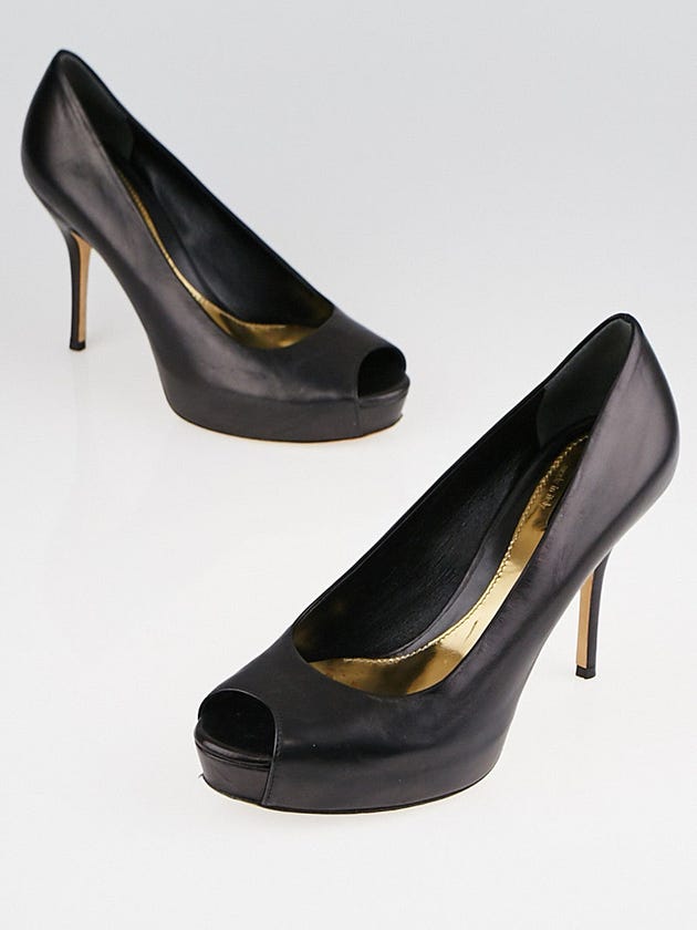 Gucci Black Leather Platform Peep-Toe Pumps Size 6.5/37