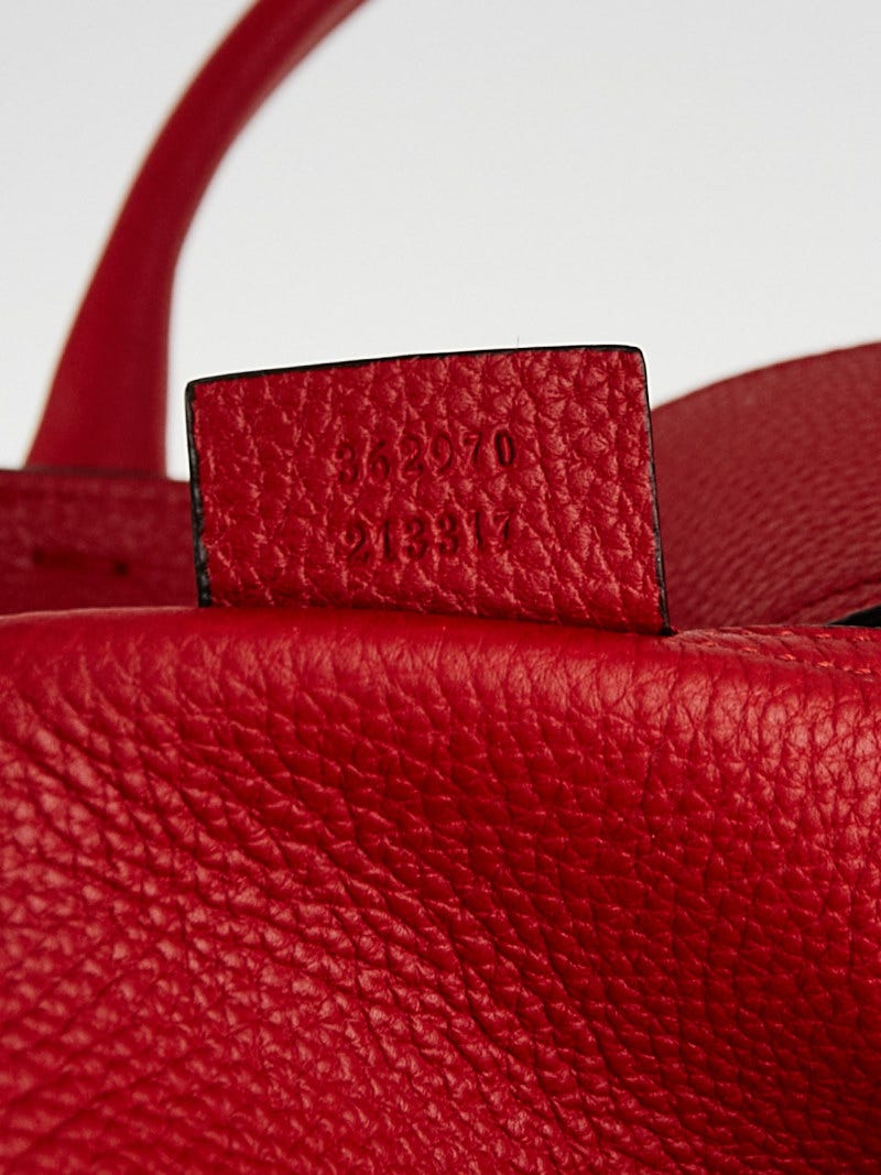 Gucci Hibiscus Red Pebbled Leather Soft Jackie Large Top Handle