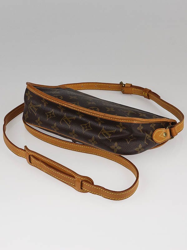 Vintage Louis Vuitton Gibeciere PM Monogram Shoulder Bag at 1stDibs