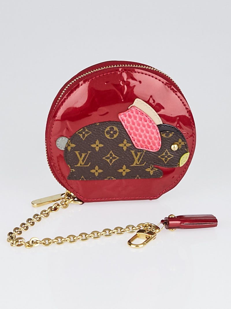 Louis Vuitton Pomme D'Amour Monogram Vernis Lapin Coin Purse and Bag Charm  - Yoogi's Closet