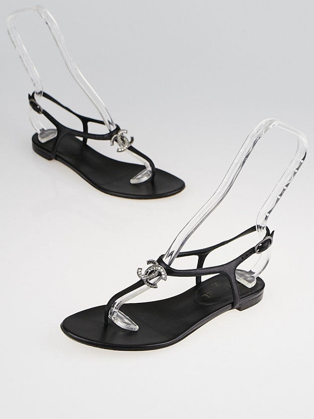 Chanel Black Leather Crystal CC T-Strap Thong Sandals Size 5.5/36