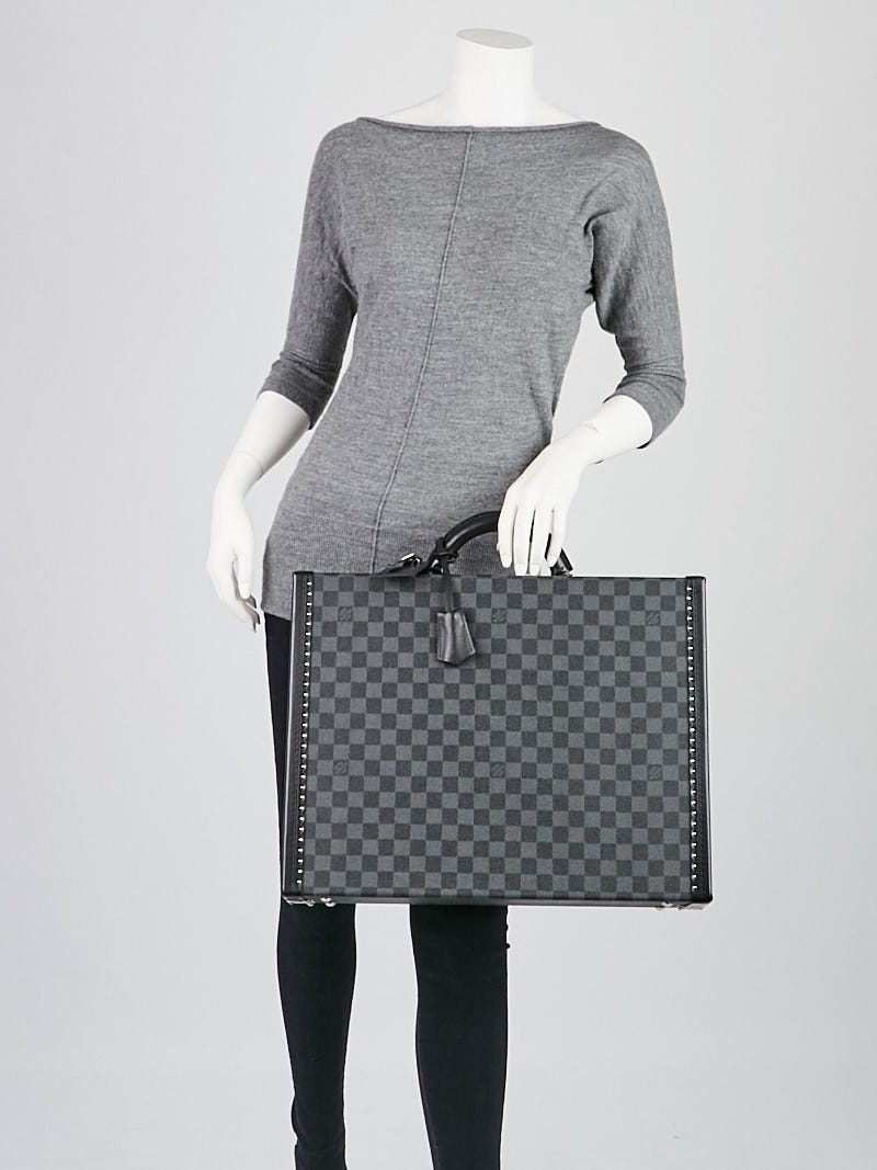 Louis Vuitton Damier Graphite Canvas President Briefcase