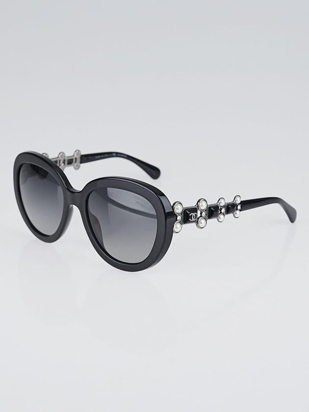 Chanel Black Acetate Oversized Frame Bijou Pearl Sunglasses-5334
