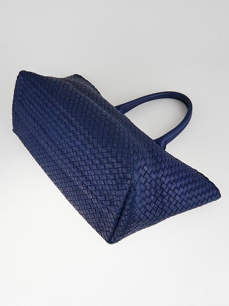 Bottega Veneta Cobalt Intrecciato Woven Nappa Leather Medium Cabat