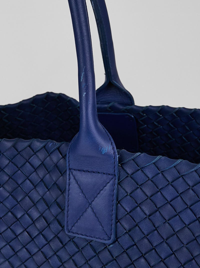 BOTTEGA VENETA, PEWTER CABAT MM IN INTRECCIATO NAPPA, Handbags and  Accessories, 2020