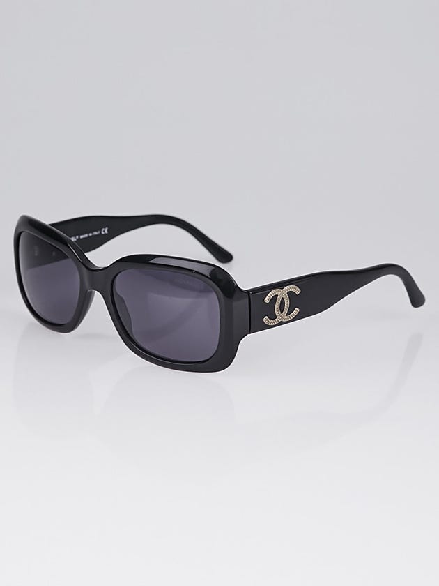 Chanel Black Frame Black Tint CC Logo Sunglasses-5102