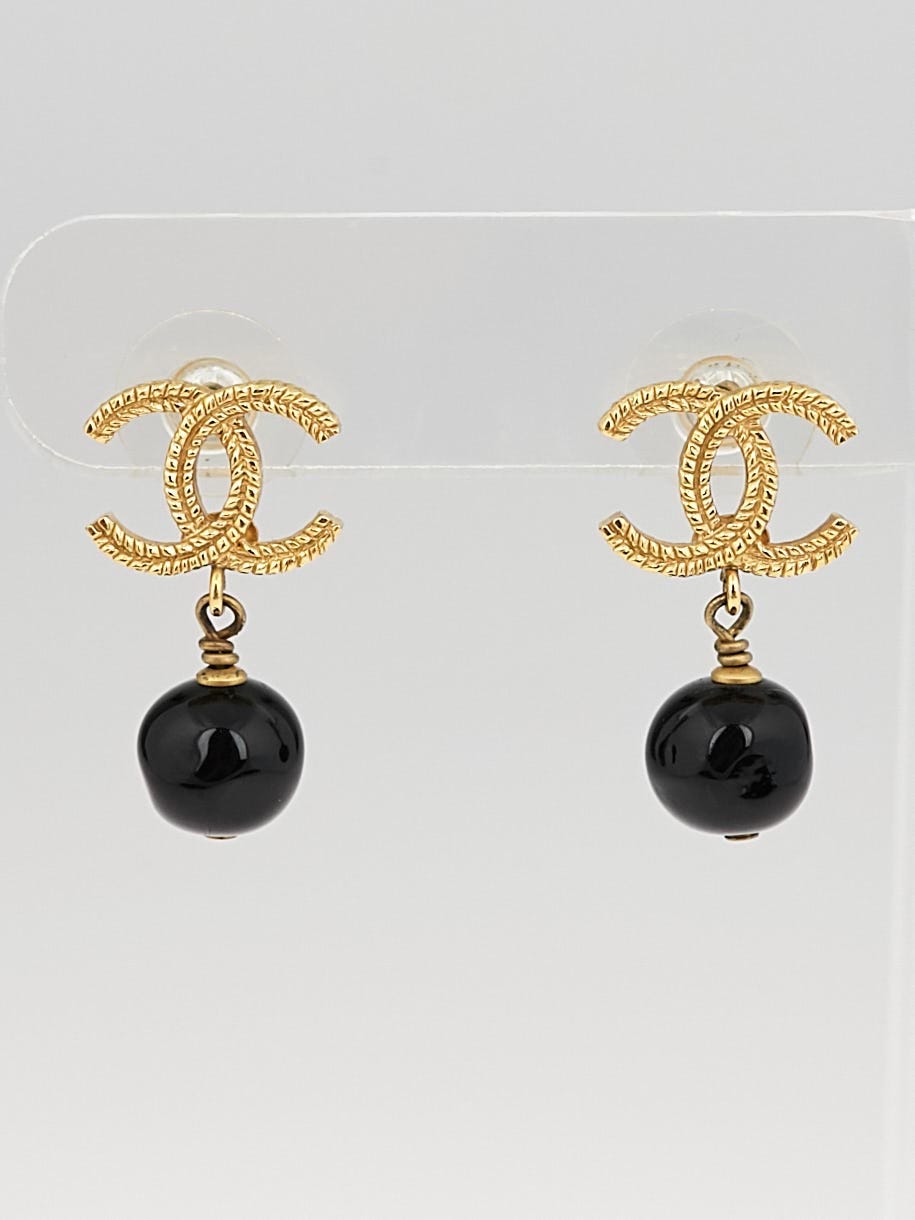 Chanel Goldtone Metal CC and Black Glass Pearl Drop Earrings - Yoogi's  Closet
