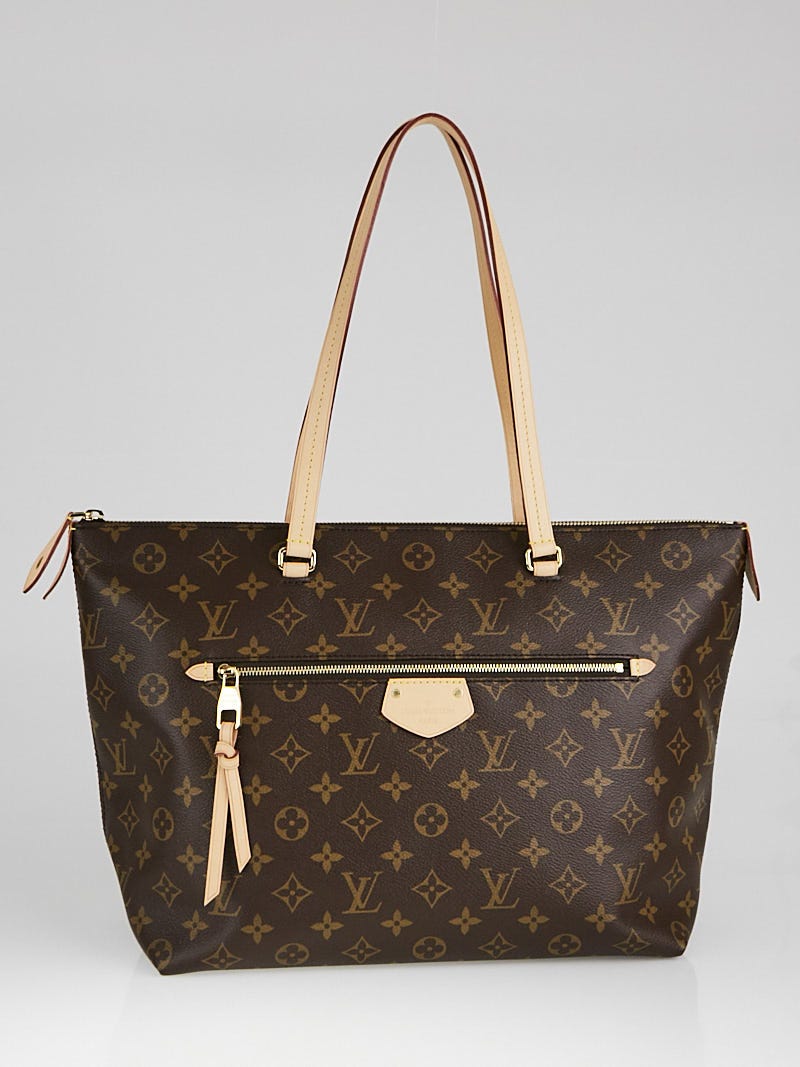 Louis Vuitton Lightweight Shoulder Bag Bags & Handbags for Women, Authenticity Guaranteed