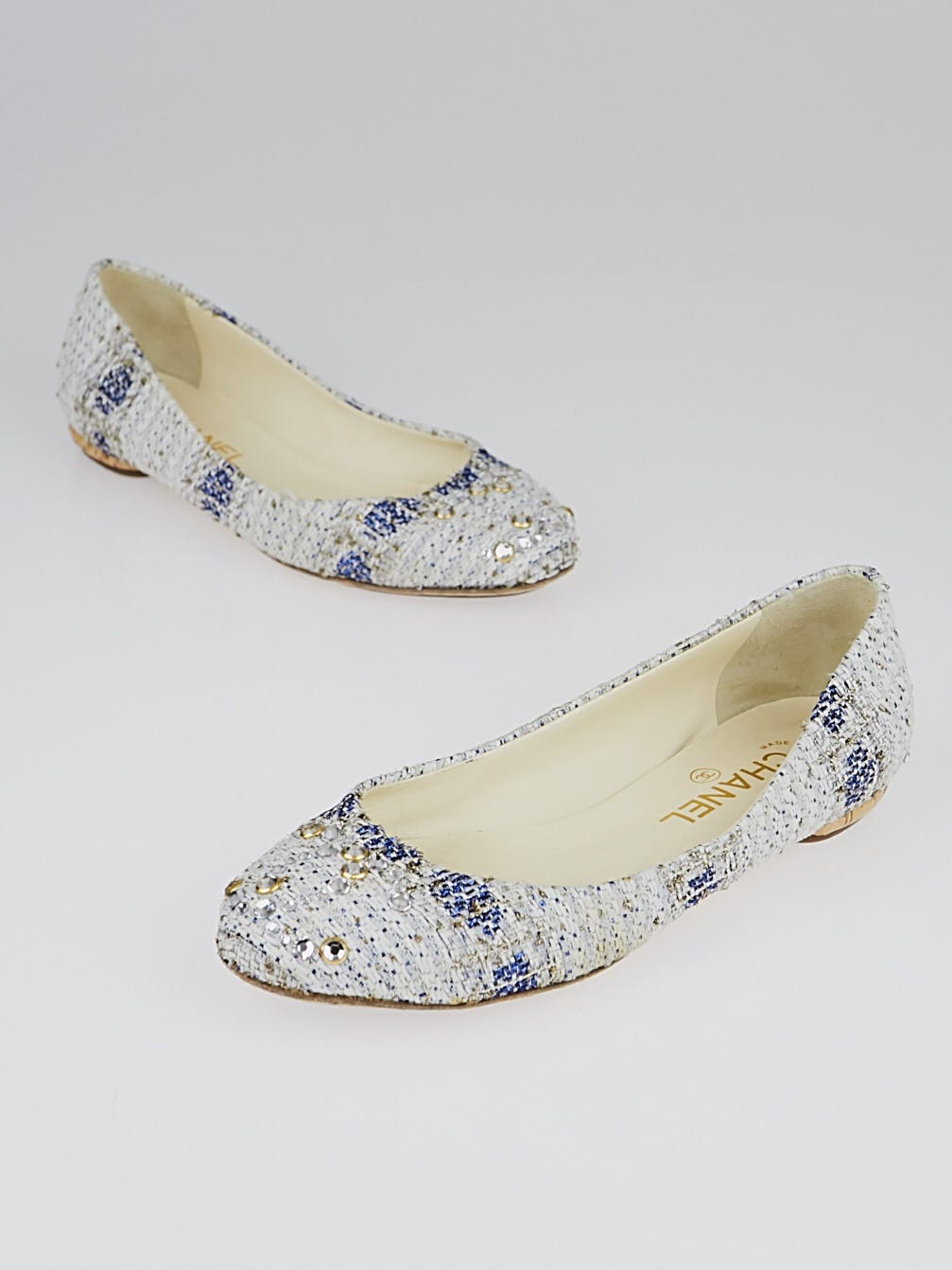 Chanel Blue/White Tweed and Rhinestone CC Ballet Flats Size 7/37.5