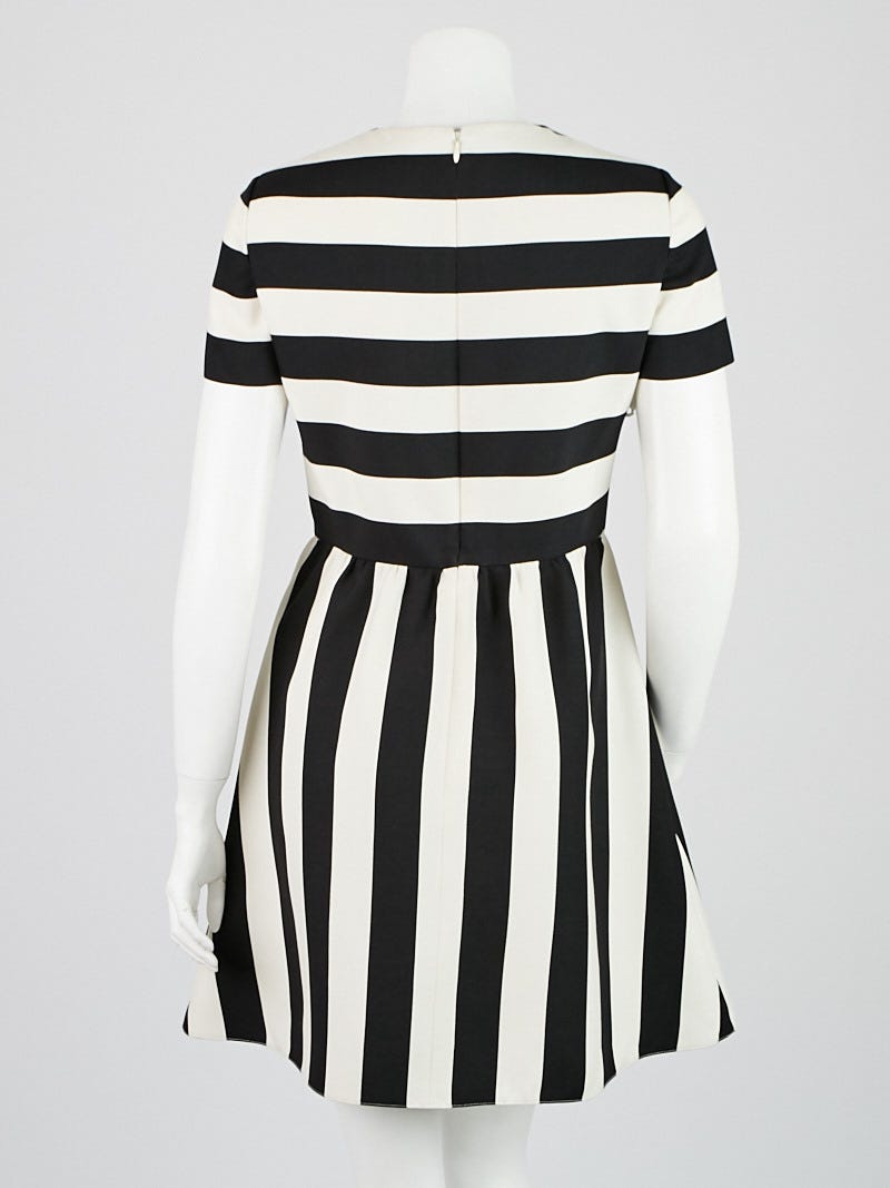 Valentino Black/White Striped Wool/Silk Dress Size 6 | Yoogi's Closet