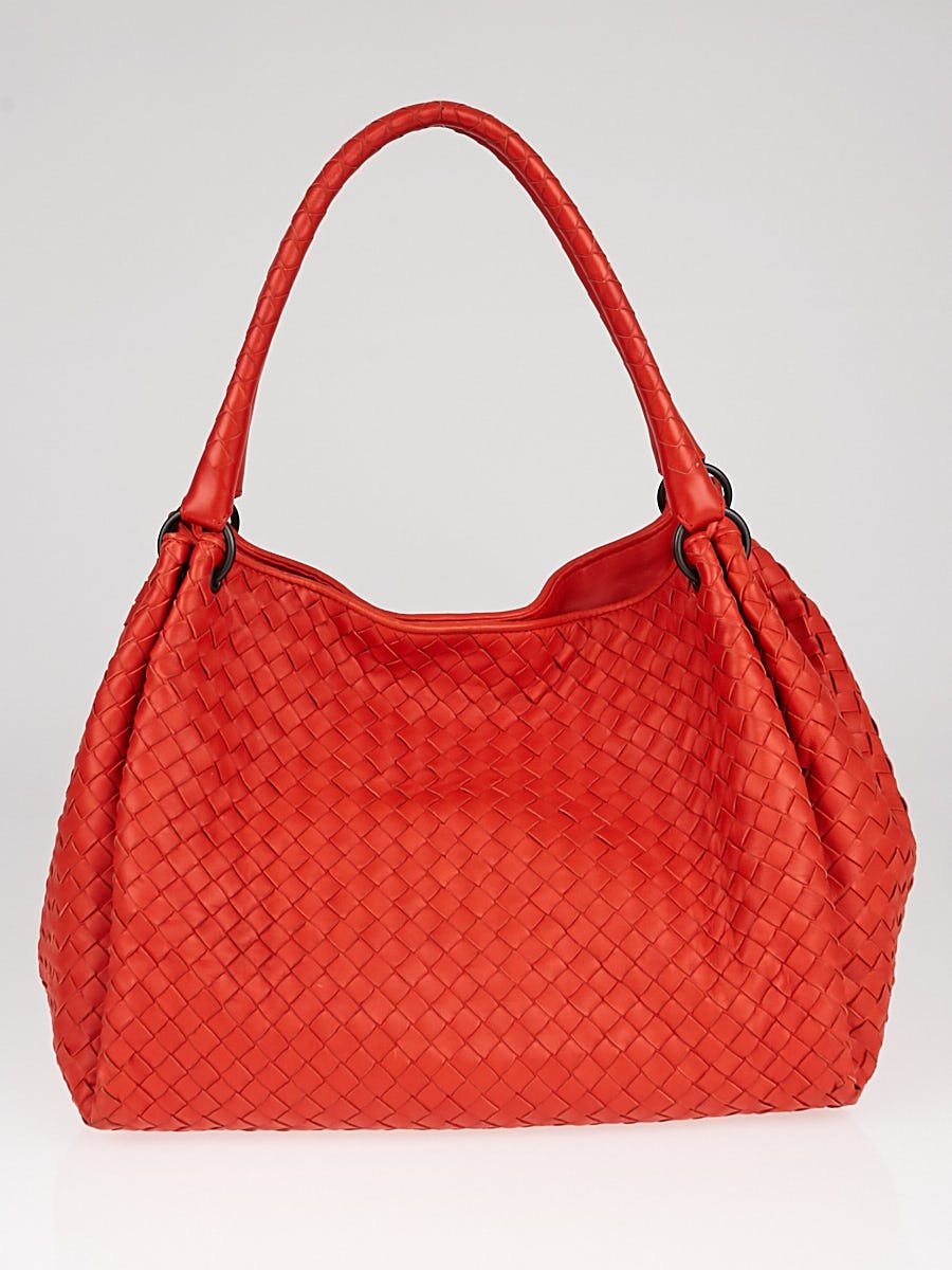 BOTTEGA VENETA Textured Fabric Medium The Point Triangle Bag Red