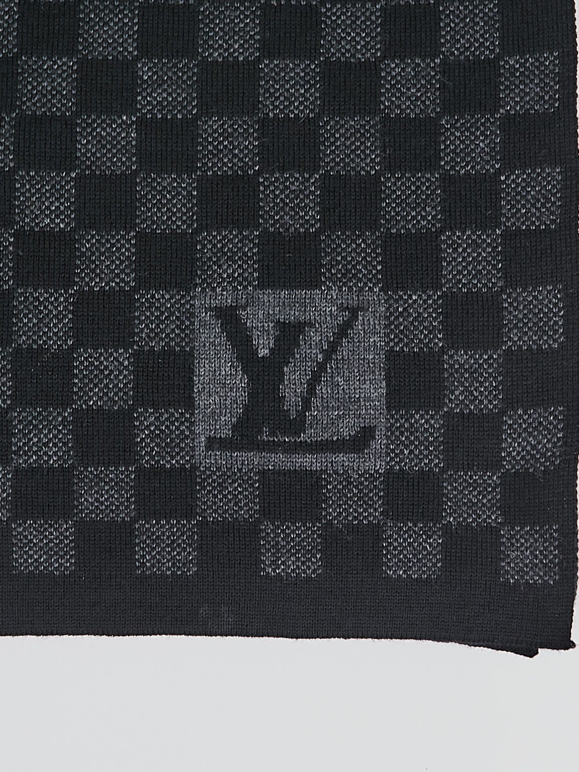 Louis Vuitton Lv Alpes Petit Damier Scarf in Black for Men