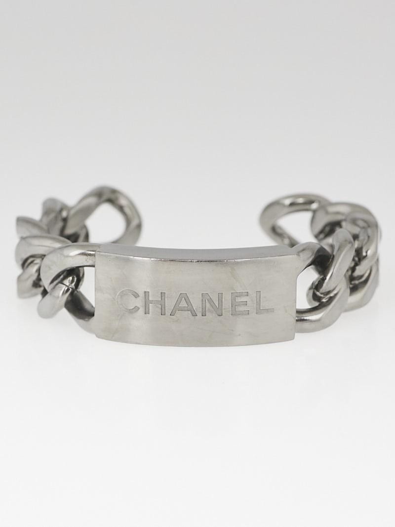 Chanel Ruthenium Runway CC Chain Logo Cuff Bracelet - Yoogi's Closet