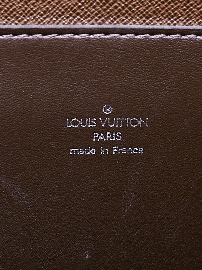 LOUIS VUITTON Taiga Lozan Briefcase Grizzli 229682
