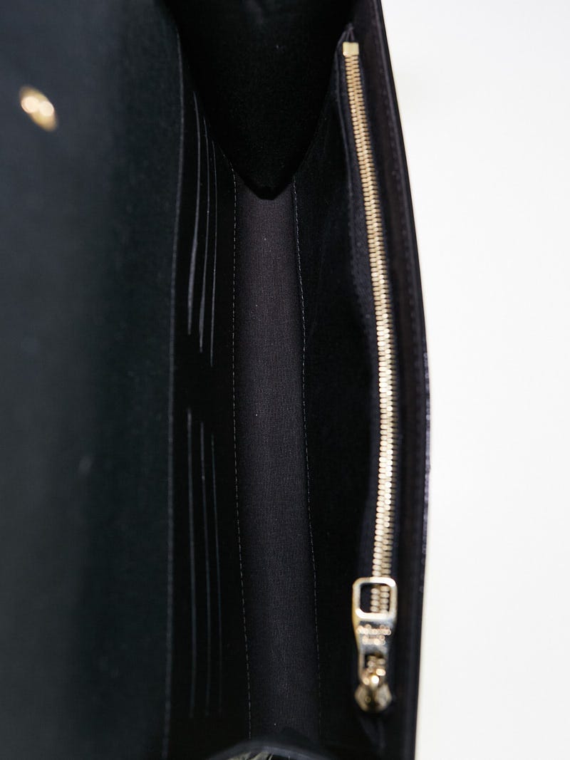 Louis Vuitton Brown Louise Vernis Clutch Beige Leather Patent leather  ref.671415 - Joli Closet