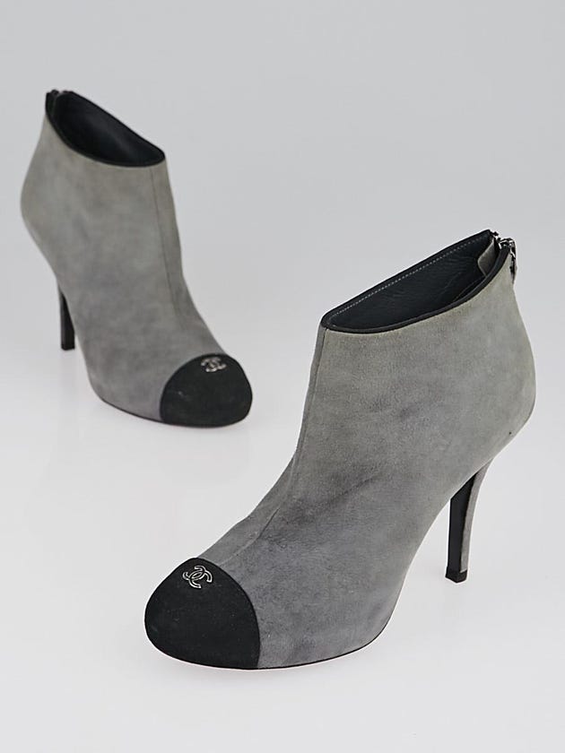 Chanel Grey/Black Suede Cap Toe CC Ankle Boots Size 7.5/38
