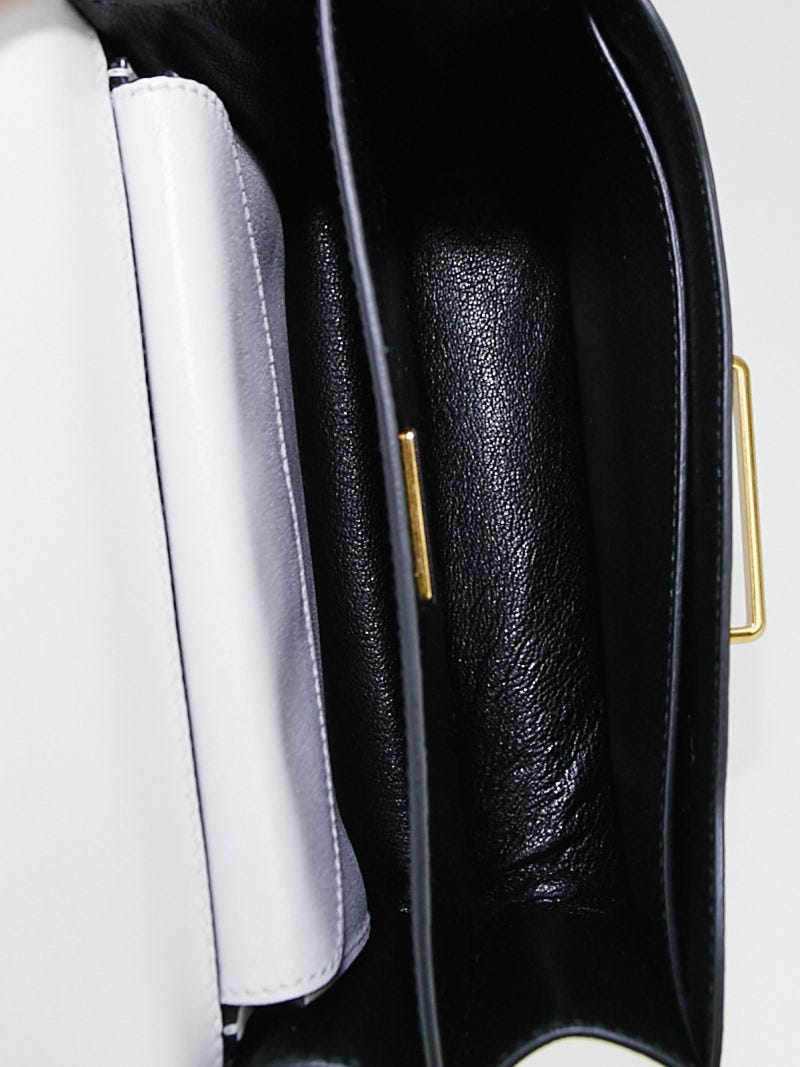 Cahier leather handbag Prada White in Leather - 28218963