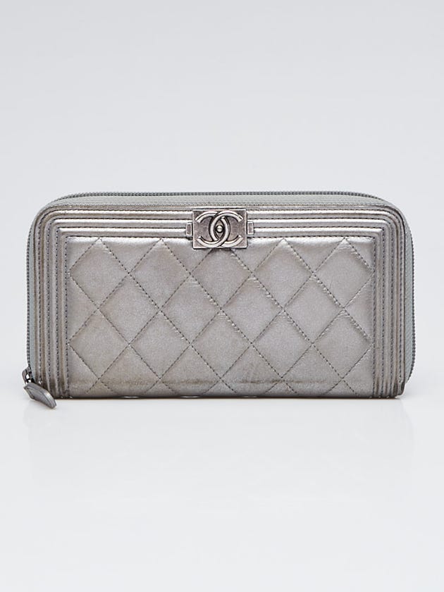Chanel Silver Quilted Lambskin Leather L-Gusset Zip Wallet