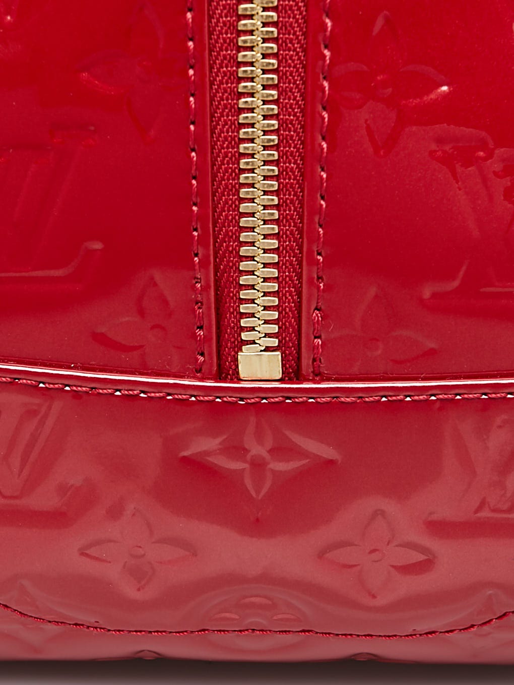 Louis Vuitton Sherwood PM Pomme D'Amour - AGL2223 – LuxuryPromise