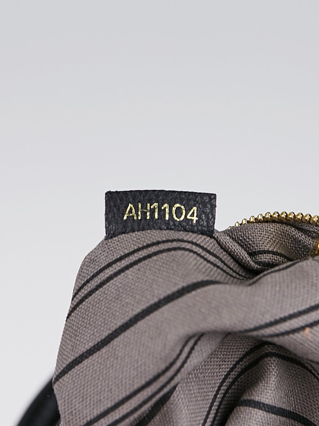 Louis Vuitton White Monogram Empreinte Speedy 30 Leather ref.243217 - Joli  Closet