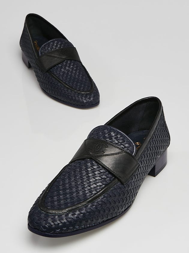 Chanel Navy Blue Woven Leather CC Loafers Size 10/40.5