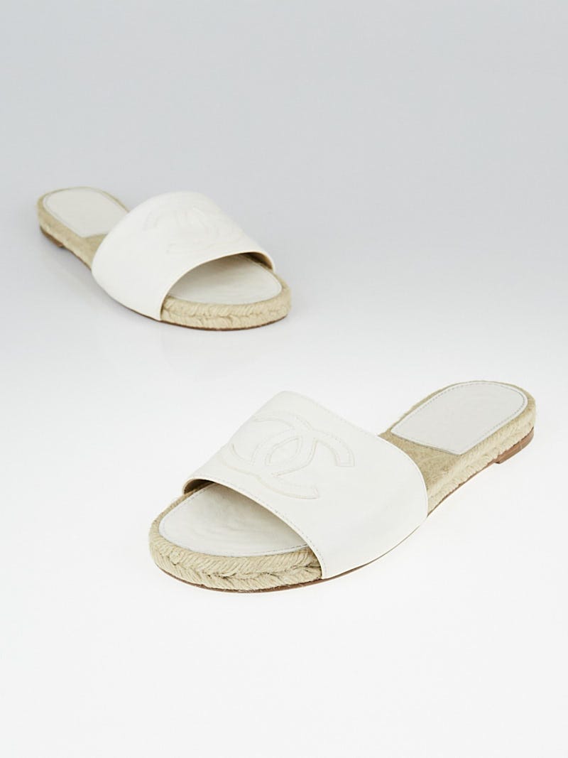 Chanel white espadrille discount slides