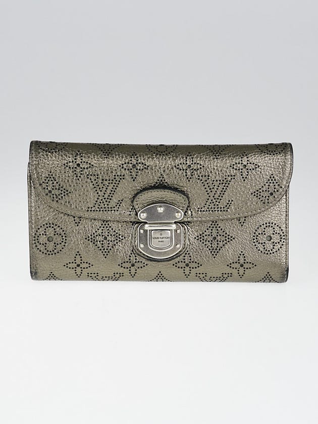Louis Vuitton Rame Monogram Mahina Leather Amelia Wallet