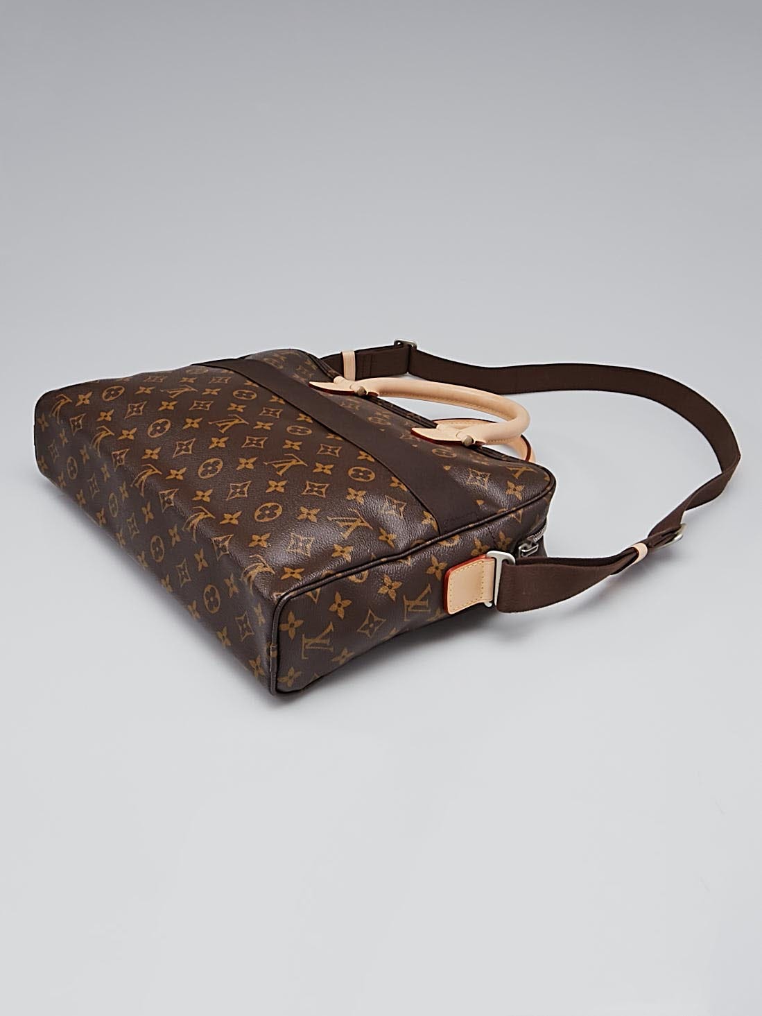 Louis Vuitton pre-owned Horizon Clutch Bag - Farfetch